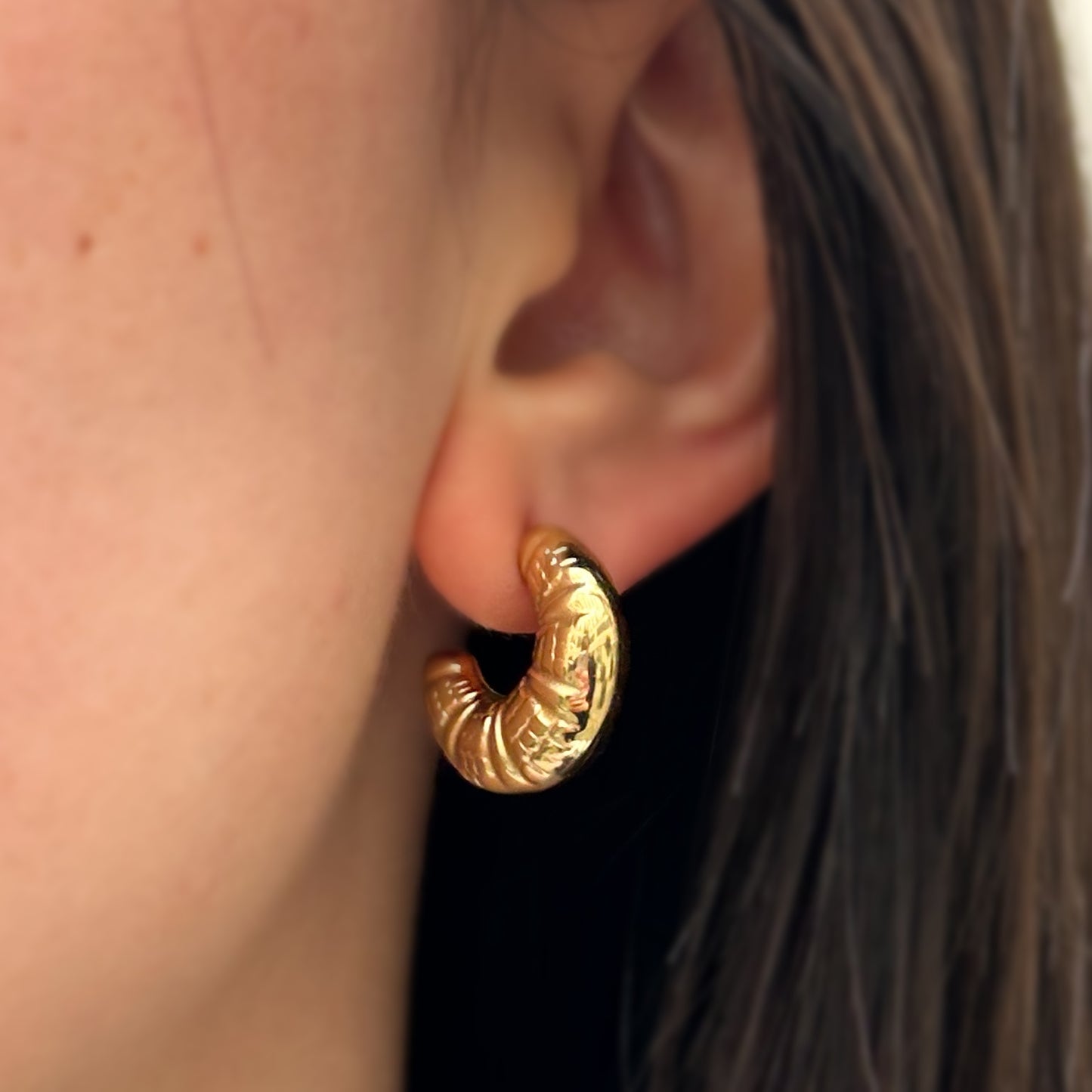 Earrings Croissant Gold