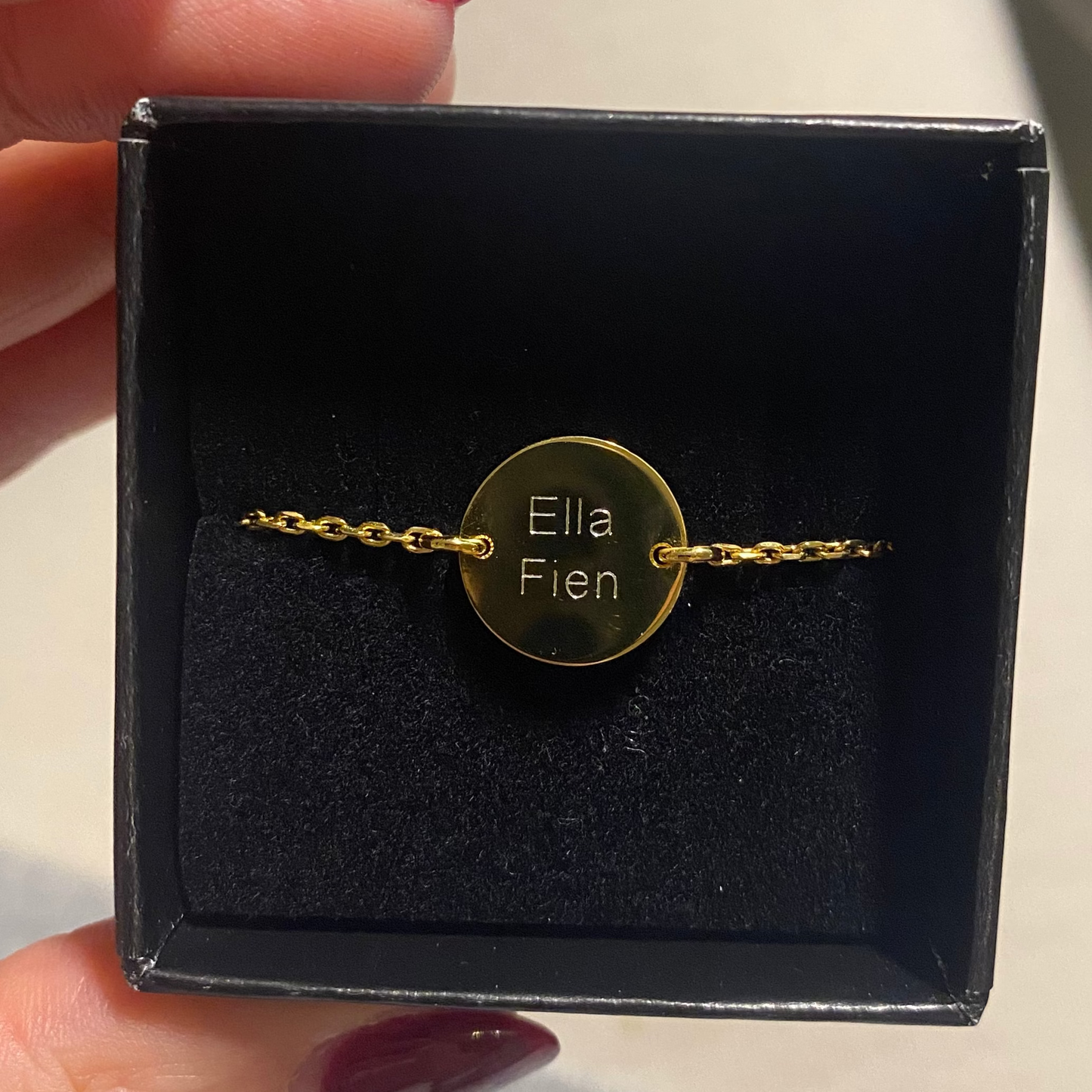 Engraved Bracelet Shine