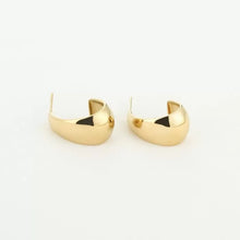 Load image into Gallery viewer, Earrings Honey Gold
