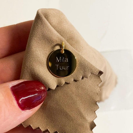 Engraved Charm Shine Round