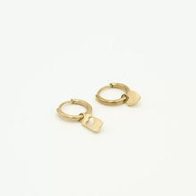 Load image into Gallery viewer, Earrings little hearts Gold
