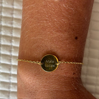 Engraved Bracelet Shine
