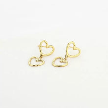 Load image into Gallery viewer, Earrings Love Gold
